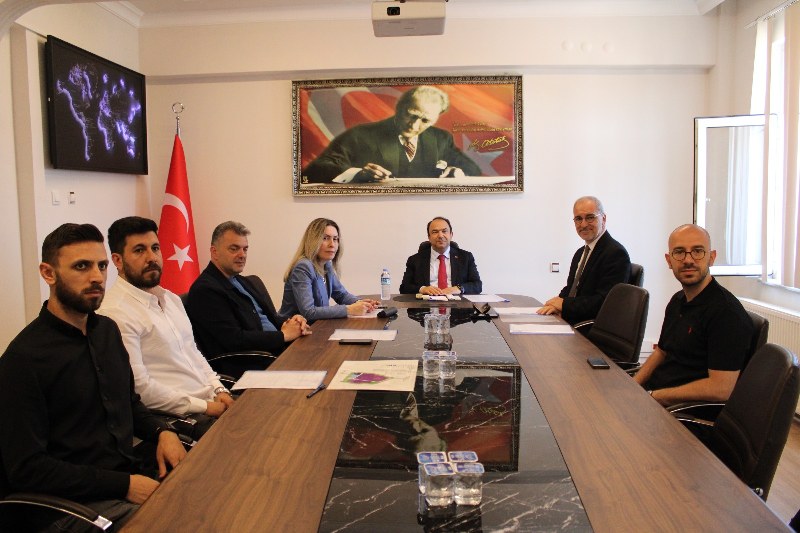 Sayın Kaymakamımız Mehmet Uğur ARSLAN'ın başkanlığında OSB Yönetim Kurulu Toplantısı gerçekleştirildi.